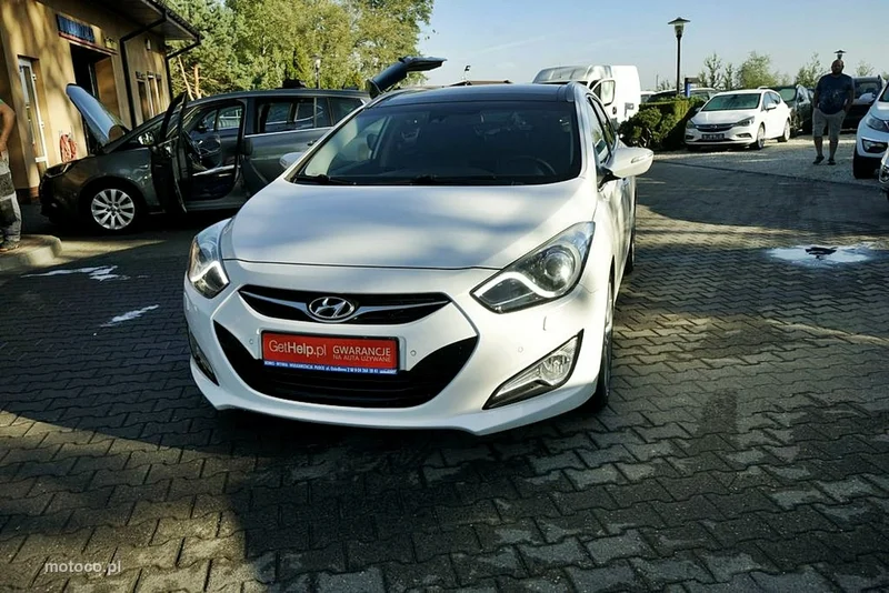 Hyundai i40 12