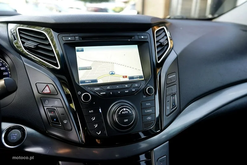 Hyundai i40 25