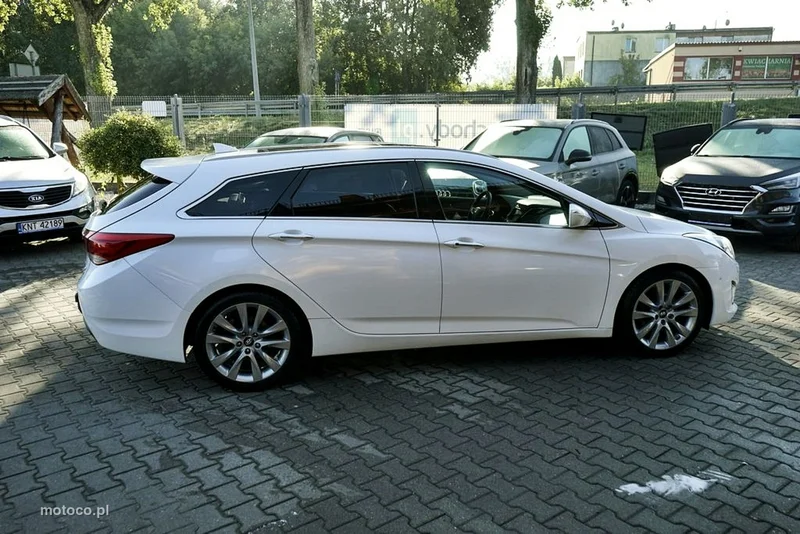 Hyundai i40 8