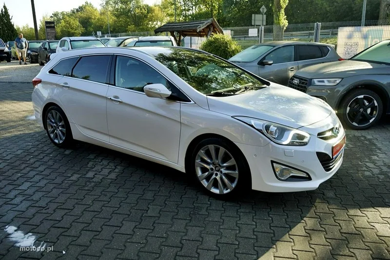 Hyundai i40 9