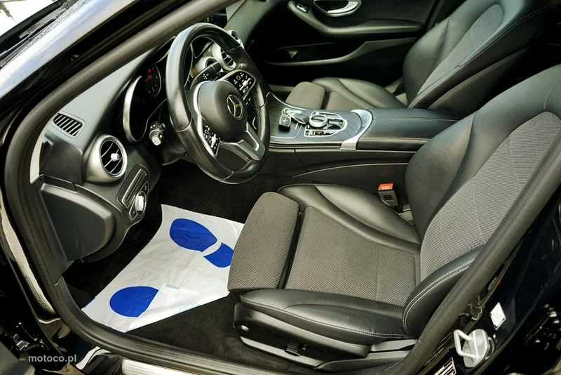 Mercedes-Benz Klasa C W205 C 220 20