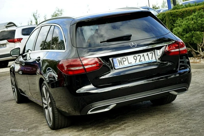 Mercedes-Benz Klasa C W205 C 220 4