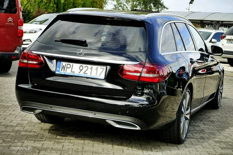 Mercedes-Benz Klasa C W205 C 220 6