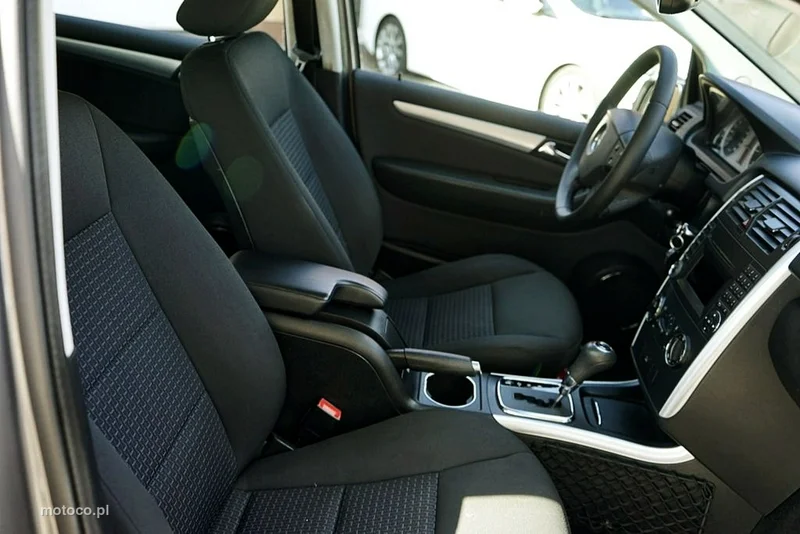 Mercedes-Benz Klasa B W245 B 180 13