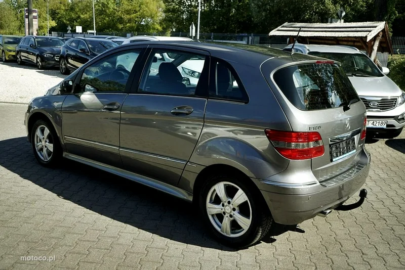 Mercedes-Benz Klasa B W245 B 180 3