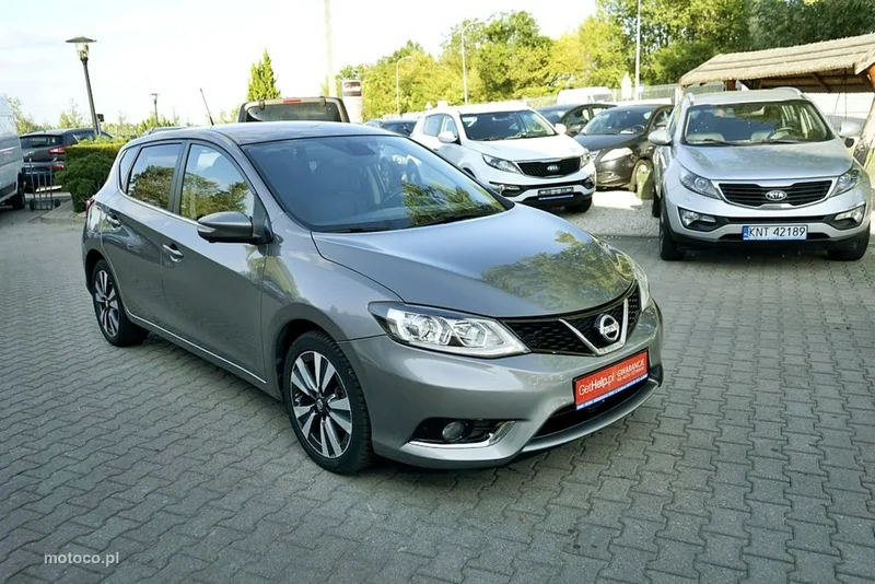 Nissan Pulsar 12