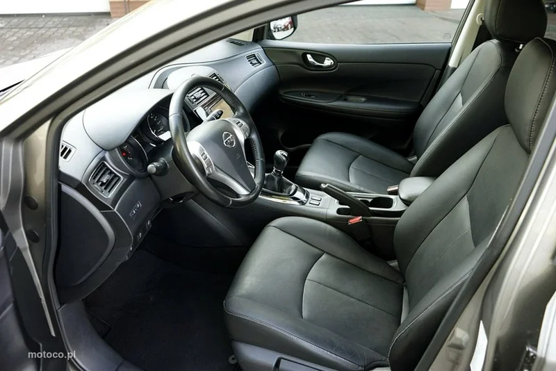 Nissan Pulsar 19