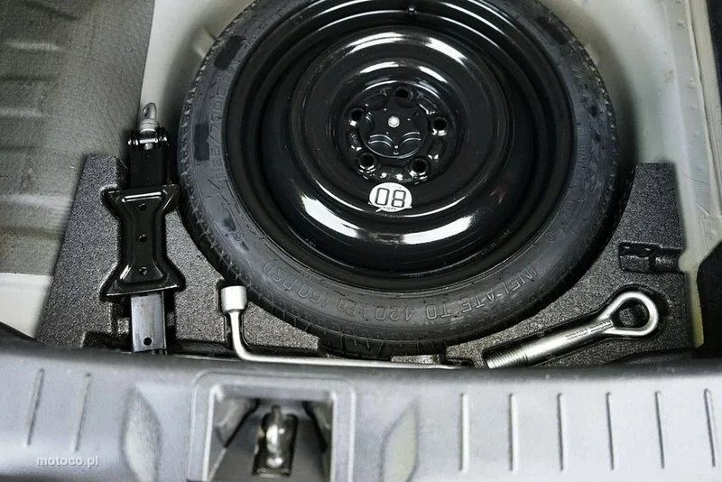 Nissan Pulsar 27
