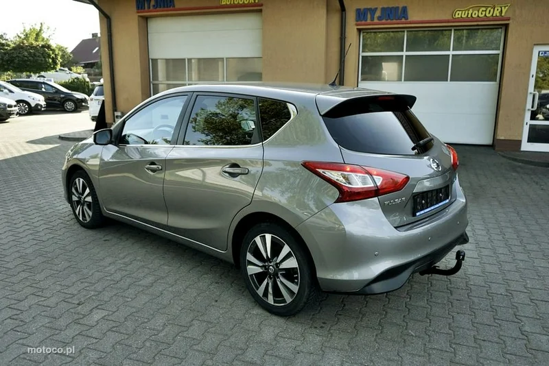 Nissan Pulsar 5