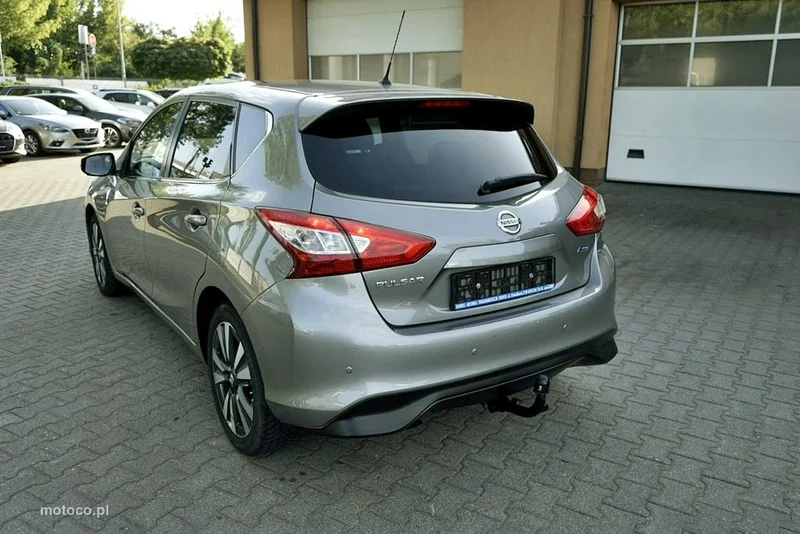 Nissan Pulsar 6