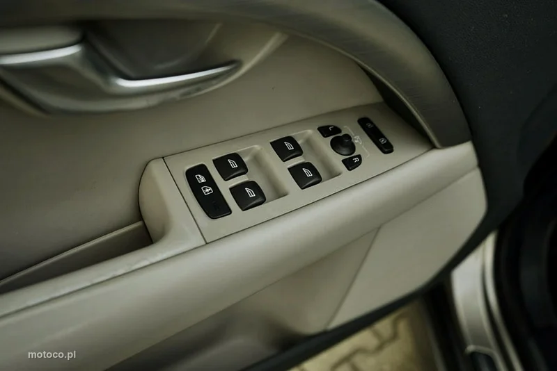 Volvo V70 11