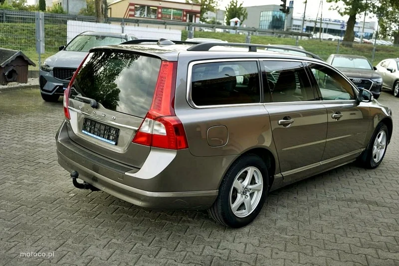 Volvo V70 6