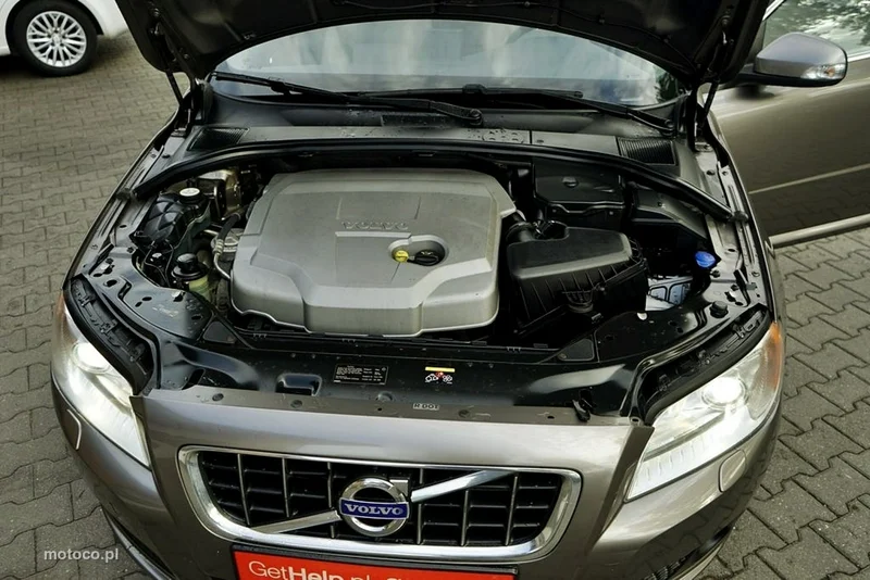 Volvo V70 10