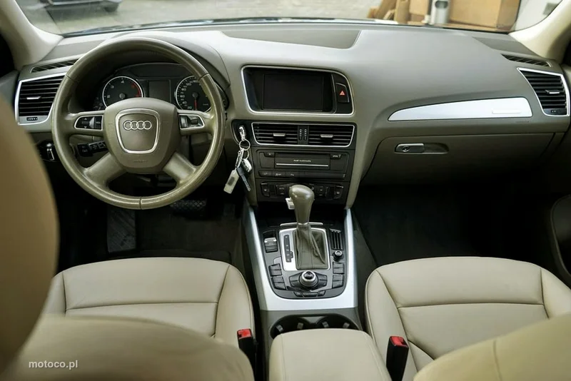 Audi Q5 8R 16