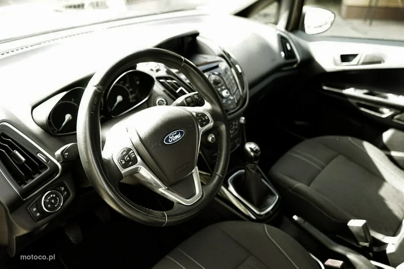 Ford B-Max 17