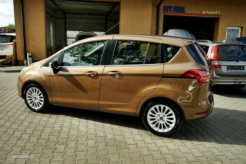 Ford B-Max 6