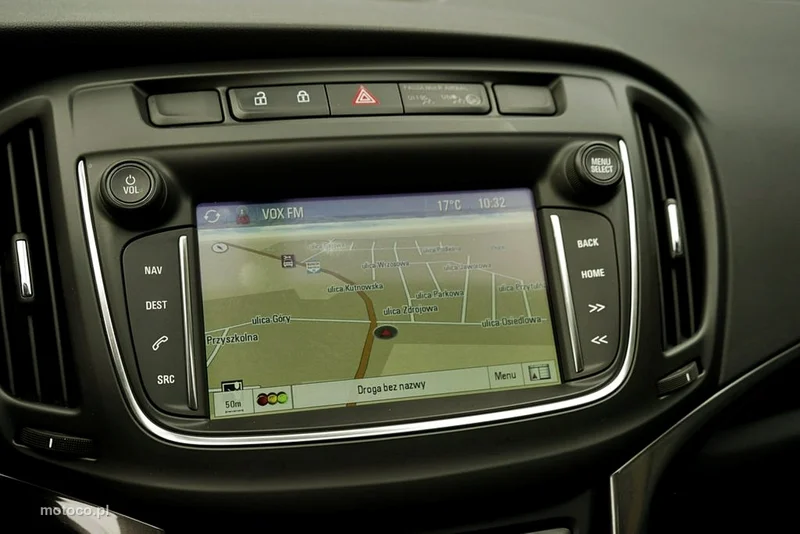 Opel Zafira C Tourer 23