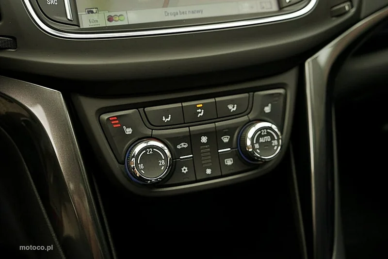 Opel Zafira C Tourer 26