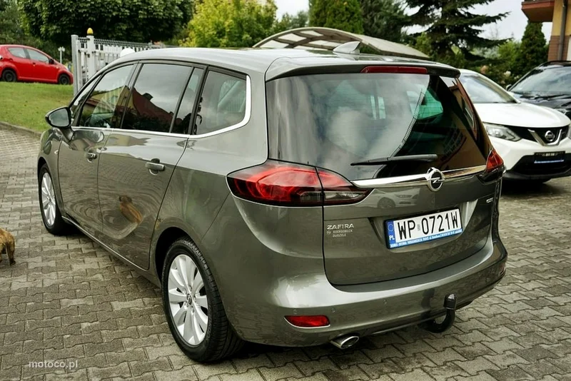 Opel Zafira C Tourer 5