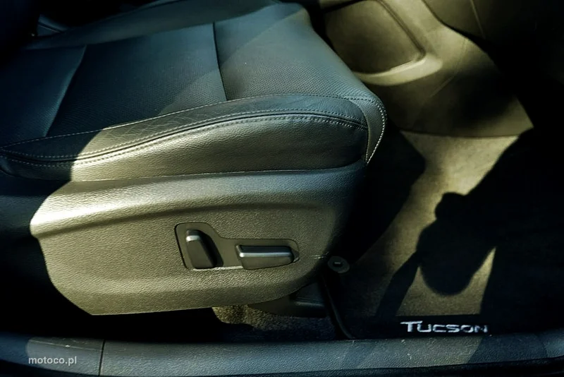 Hyundai TUCSON 14