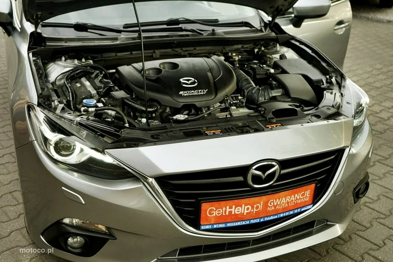 Mazda 3 12