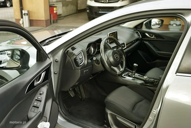 Mazda 3 13