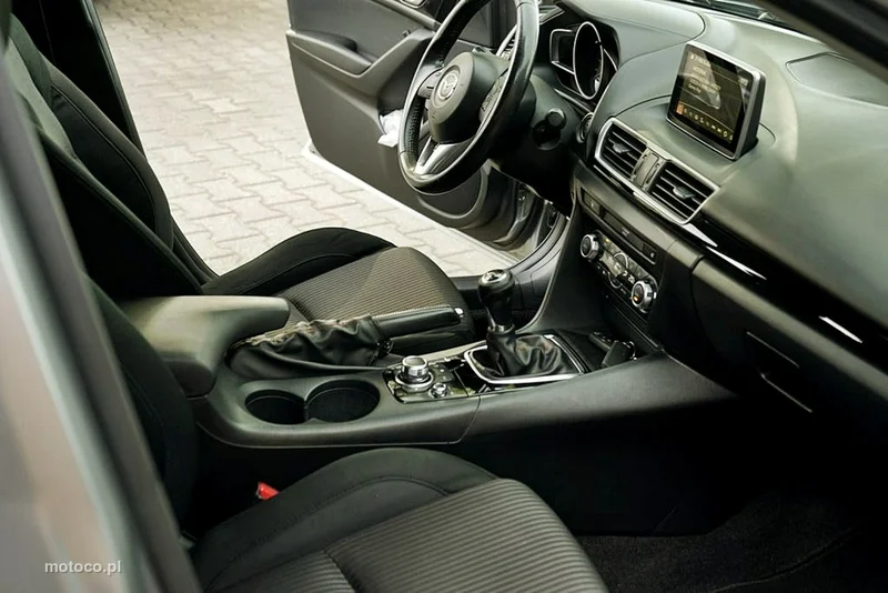 Mazda 3 15