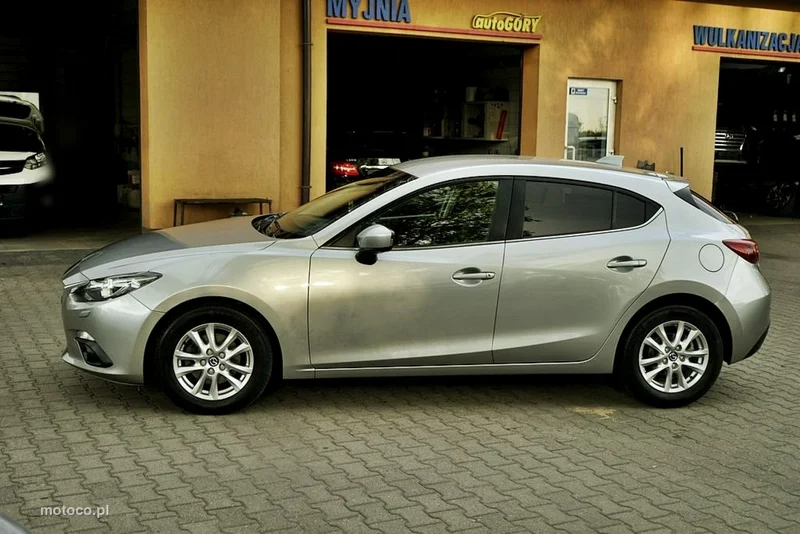 Mazda 3 3