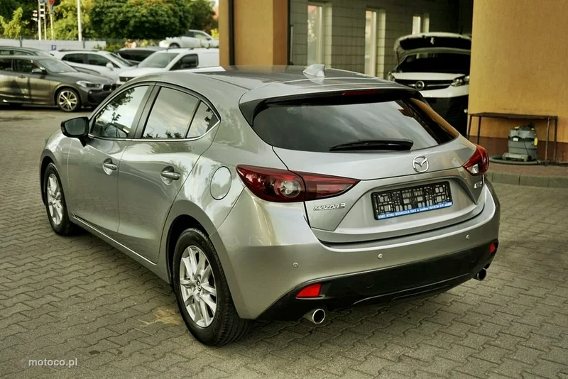 Mazda 3 5