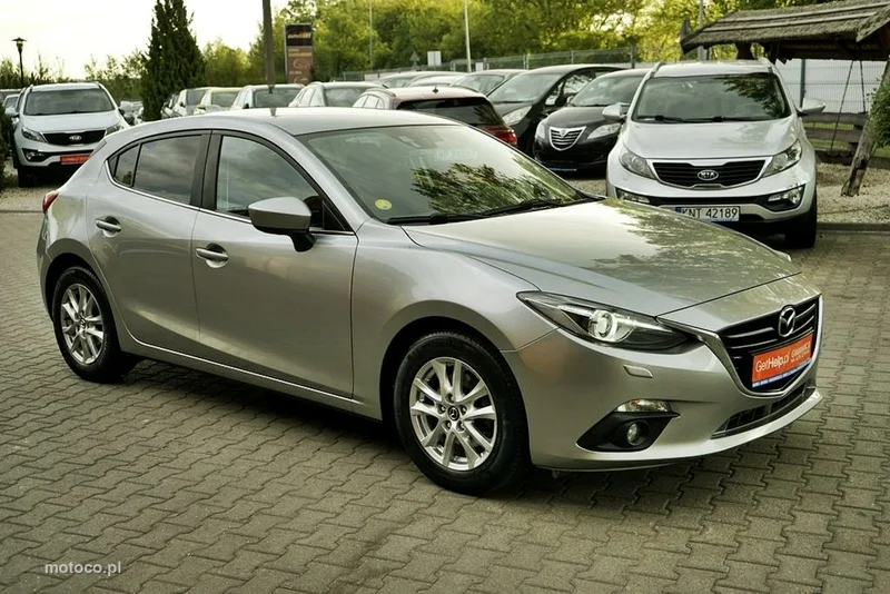 Mazda 3 9