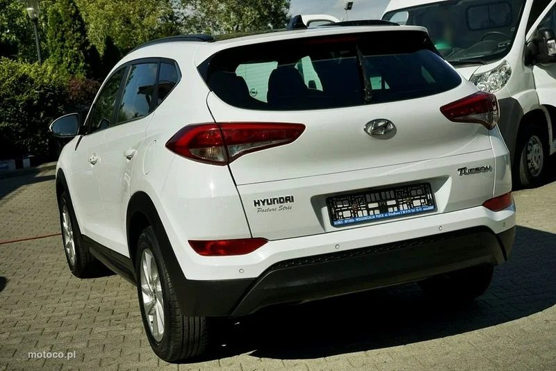 Hyundai TUCSON 4