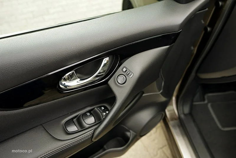 Nissan Qashqai 16