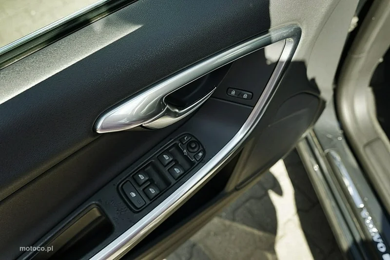 Volvo S60 15