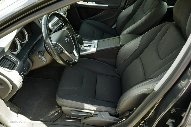 Volvo S60 16