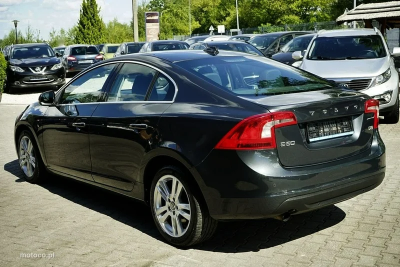 Volvo S60 3