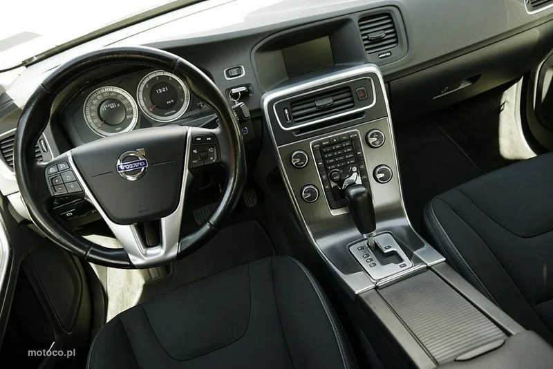 Volvo S60 25
