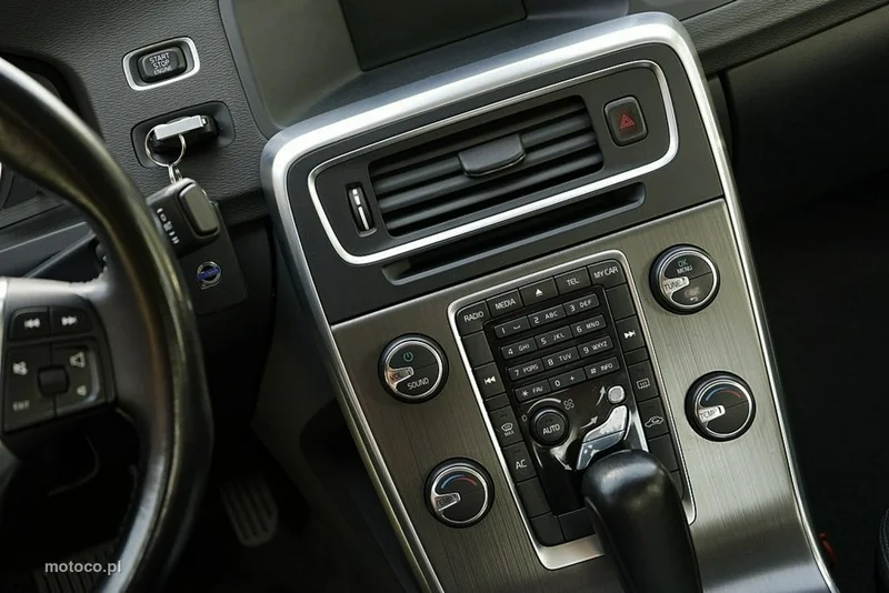 Volvo S60 27