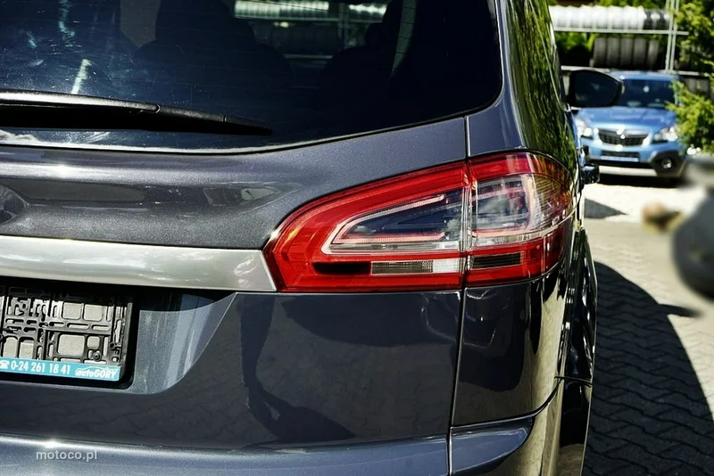 Ford S-Max I 14