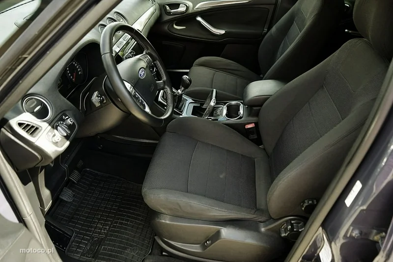 Ford S-Max I 17
