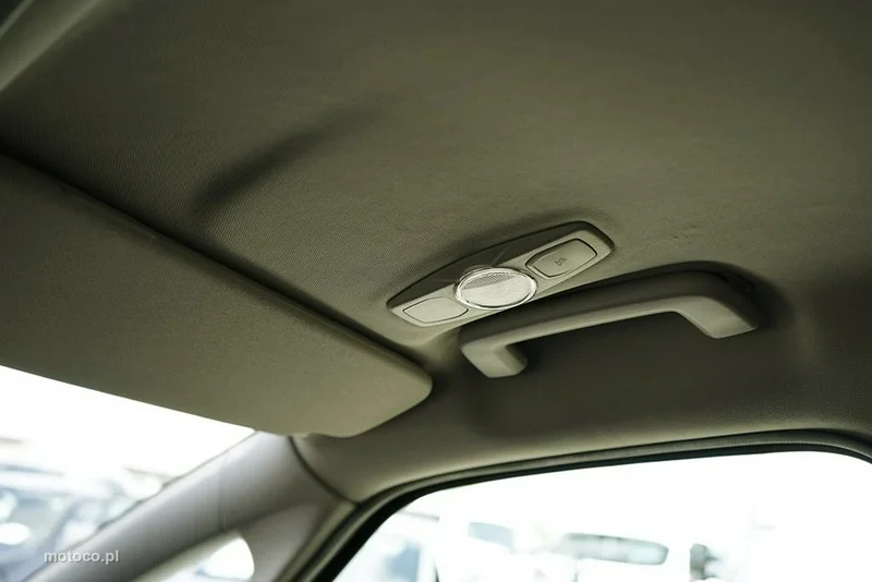 Ford S-Max I 33