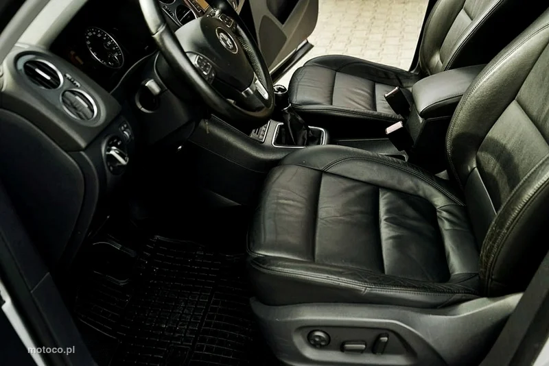 Volkswagen Tiguan 5N 11