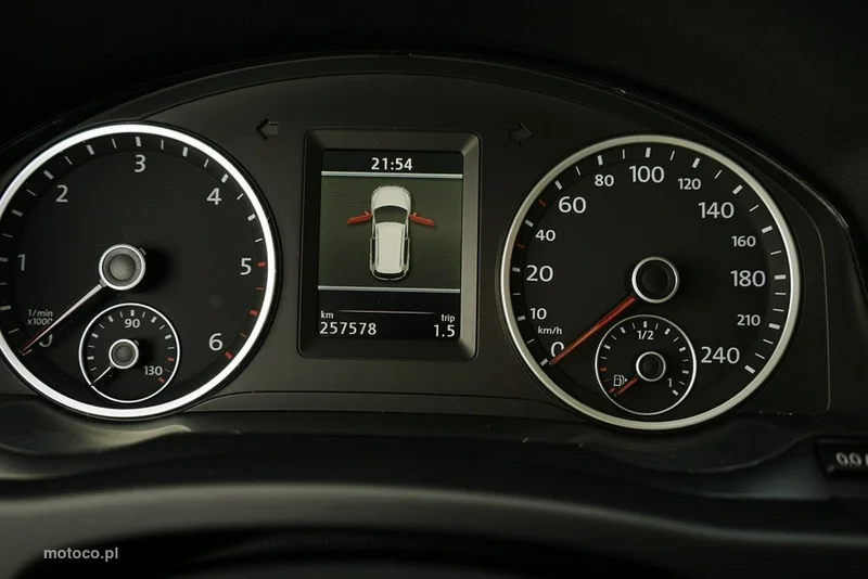 Volkswagen Tiguan 5N 23