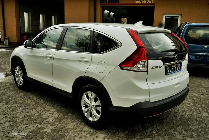 Honda CR-V 8