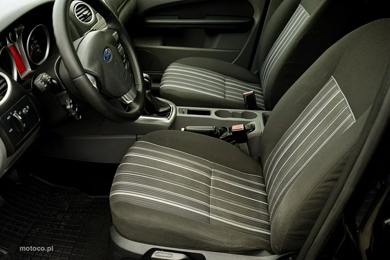 Ford Focus II 11
