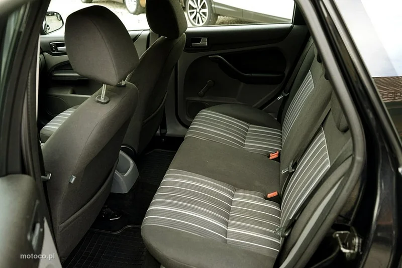 Ford Focus II 14
