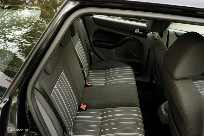 Ford Focus II 15