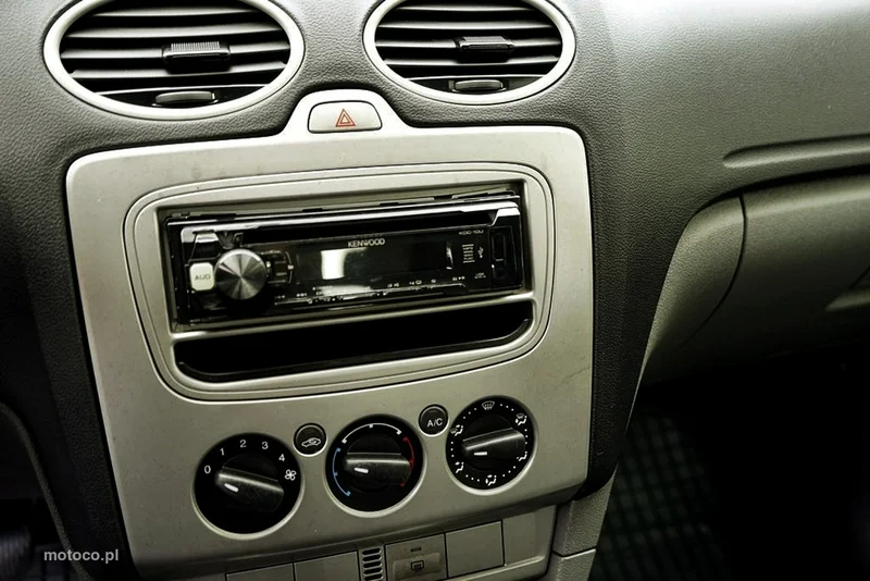 Ford Focus II 17