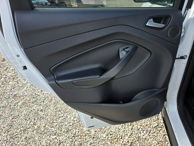 Ford Kuga II 13