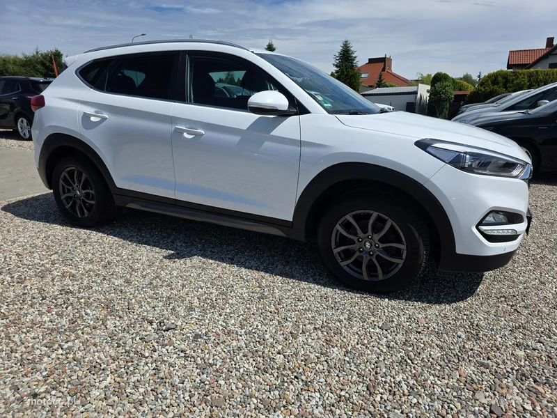 Hyundai TUCSON 13