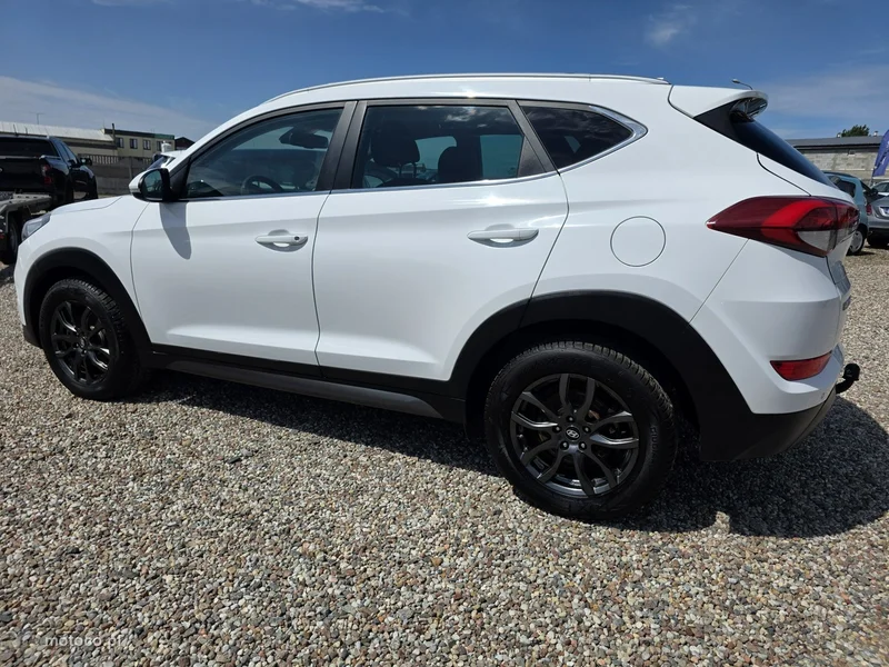 Hyundai TUCSON 24